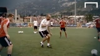 Guardiola joins in Bayern Munich tikitaka training session [upl. by Kyle888]