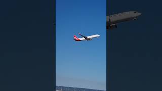 Qantas Flights Takeoff qantas  planestakeoff flights flightviewingvimanasaeroplane airport [upl. by Bendicta]