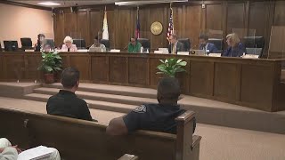 Clarkston police officers to get raise after expressing concerns mayor increases pay by 12 [upl. by Ardeahp280]