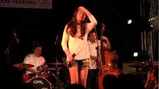 Monita Tahalea Quartet  Di Batas Mimpi  JJF 2012 HD [upl. by Aneala]