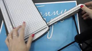 Vidéo 3  quotle massicotquot  matériel indispensable pour commencer le scrapbooking [upl. by Welcy]