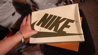 UNBOXING HOTKICK  Jordan 1 Retro Low OG SP Travis Scott womens Olive [upl. by Ocsic]