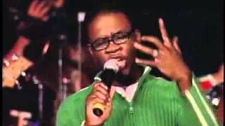 Grupo Altares Kirk Franklin Lean on Me [upl. by Enitram]