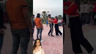 देखिये लड़की बेंड कैसे बजा रही है 🤣🤣 viralshort funny shotsvideoshots [upl. by Nosretep]