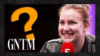 SongQuiz  erkennt GNTM Finalistin Dascha die gespielten Lieder  GNTM 2021 ProSieben [upl. by Berl]