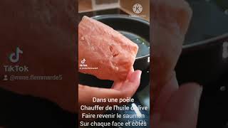 Recette facile et rapide Hachis parmentier Saumon épinards [upl. by Hoagland976]