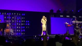 Mariah Carey  Hero live Singapore 2018 The Star Theatre 3112018 [upl. by Intyre571]