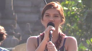 Monita Tahalea – Senja  Prambanan Jazz 2018 HD [upl. by Nirtak857]