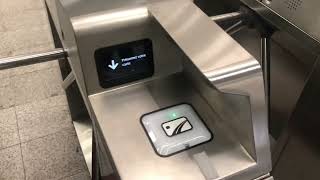 STM Montreal New Opus Card Machine Installed at BerriUqam Metro station [upl. by Petie]