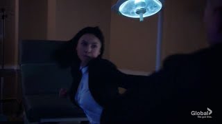 Macgyver 5x01  Fight Scene Resort  Desi  Riley  Window Cleaner  Witness  MacGyver Season 5 [upl. by Smaj]