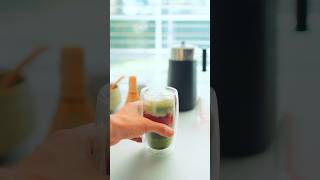 Here’s how to make a strawberry matcha latte with the Alessi Plissé milk frother alessi matcha [upl. by Hauser386]