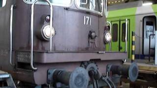 BLS Re 44 Re 425 quot171 Därligenquot engine sound [upl. by Vizza]