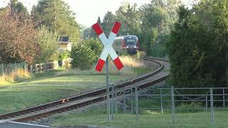 Weixdorf Bad Züge mussten vor unbeschranktem Bahnübergang anhalten [upl. by Litton622]