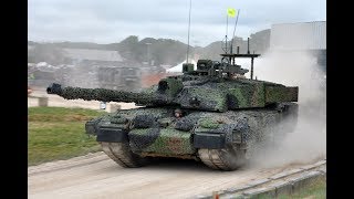 Challenger 2 IN ACTION Tankfest 2017 [upl. by Loar278]