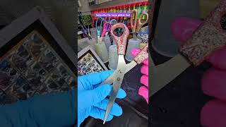 Sealing Glitter Scissors glitter scissors uvresin sealglitter resin glitterscissors tutorial [upl. by Anaili256]