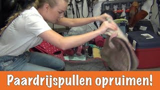 Paardenspullen opruimen  PaardenpraatTV [upl. by Irolav]