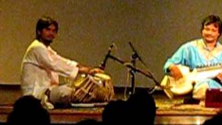 Indische Klassische Musik  Trio Tabla Sarod amp Sitar [upl. by Neelhtak312]