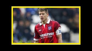 Heerenveencaptain Schaars breekt kuit en scheenbeen op training [upl. by Nylarahs38]