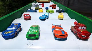 30 kinds of Tomica Disney Cars amp Working Cars Jump from the twisty slide into the pool [upl. by Rider]