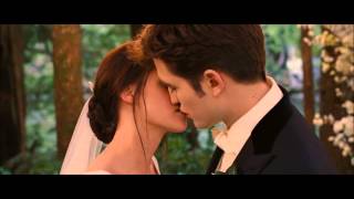 Twilight Breaking Dawn Part 1 Soundtrack  Turning Page [upl. by Arleen806]