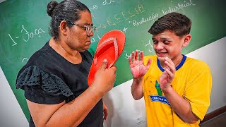 TODOS OS ALUNOS ESTÃO COM MEDO DA NOVA PROFESSORA [upl. by Eked]