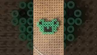 🐸 Tiny Frog Face  Satisfying Bead Crafting  frog perlerbeads amphibians [upl. by Siblee699]