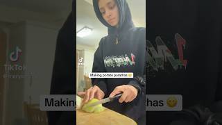 Maryam Malik making paratha 🫓🔥 tiktok maryammalik viralshortviralvideo [upl. by Sumaes130]