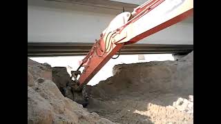 Doosan excavator work in SaudiArabia Aramco [upl. by Peyter304]