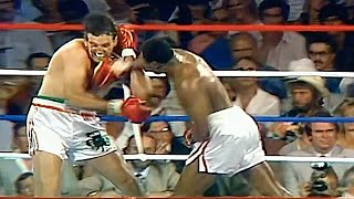 When Larry Holmes Showed No Respect To Gerry Cooney [upl. by Elbart]