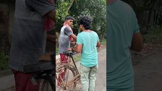 রাশিয়ান বউ কোথায় পাবো😅prankvideo comedy comedy funnyprank explore funny pichonpaka [upl. by Ahsial]