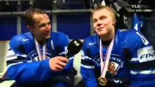 Tuomo Ruudun ja Mikael Granlundin haastattelu  IIHF MM 2011 CHAMPION FINLAND [upl. by Kimmi]