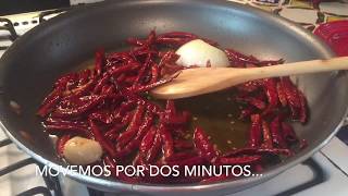 Deliciosa Salsa Roja de Aceite y Chile de Árbol 🌶️🍳  Receta Sencilla [upl. by Ailene]