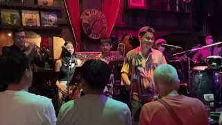 one evening in saxophone pub Bangkok [upl. by Gnak]