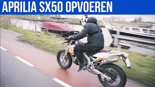 APRILIA SX50 SCHAKELBROMMER OPVOEREN  VOL GAS MET JOEY [upl. by Herring231]