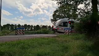 Spoorwegovergang Aalten  Dutch Railroad Crossing [upl. by Ordnajela]