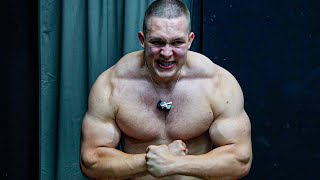 BRUTALE FORM aber langweiliges Leben als 16 jähriger Bodybuilder [upl. by Auqinehs]