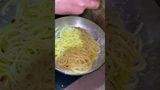 Spaghetti al limone [upl. by Kcire]