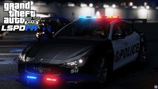 BECCO UNO ZOZZONE IN CENTRALE CON MASERATI DELLA POLIZIA  GTA 5 LSPDFR MODS GAMEPLAY ITA [upl. by Einnig140]