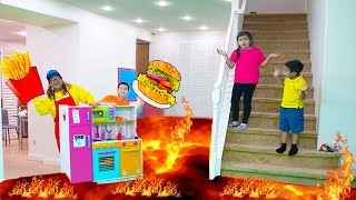 The Floor is Lava Challenge – Jannie and Friends Saves Kids from Lava [upl. by Dorise]