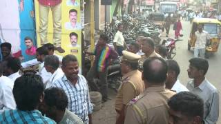 Vetri Vizha  Madurai Central Theatre  Coconut blasting by Kamal fans [upl. by Kerred264]