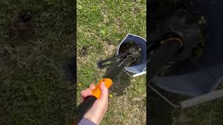 Fiskars 4Claw Stand Up Weeder [upl. by Sacken]