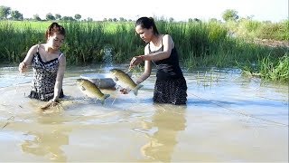 Beautifull Girl Fishing at Battambang  how to Catch Fish in cambodia  007 [upl. by Aihseyt]