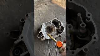 Tutorial memasang krukas honda geniobengkelmotor fyp shortsvideo [upl. by Alaehcim]