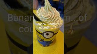 Minion Land Universal Sudios Orlando minioncafe minions despicableme [upl. by Minda]