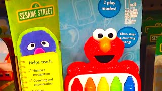 ELMOS COUNT ALONG CRAYONS Sesame Street Light Up amp Talking Toy PLAYSKOOL amp HASBRO Review [upl. by Trudnak440]