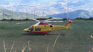 Cade da un ponteggio uomo trasferito in eliambulanza in ospedale [upl. by Hackett]