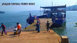 Jaigad ferry boatJaigad to Tavsal ferry boat Travelling India [upl. by Nnomae]