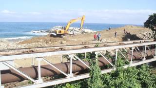 Embarazadas personas con discapacidad y en sillas de ruedas cruzaron este 25E por el puente [upl. by Novanod]