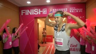 Pole gewinnt Treppenlauf in Shanghai [upl. by Atinid]