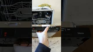 BOSCH Serie 2 SRV2HKX39G Fully Integrated Slimline Dishwasher With Fixing Kit [upl. by Ihcur400]